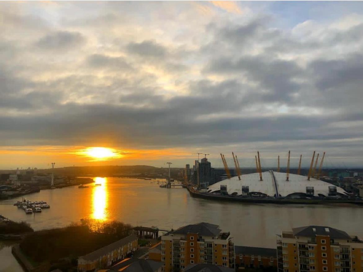 London Skylineviews 2 Bed 2 Bath Flat Near Canary Wharf, O2 & Excel Exterior photo